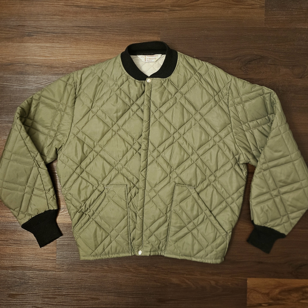 Vintage mid-1960's Penneys Towncraft Quilted Nylon Olive Bomber Jacket Size L